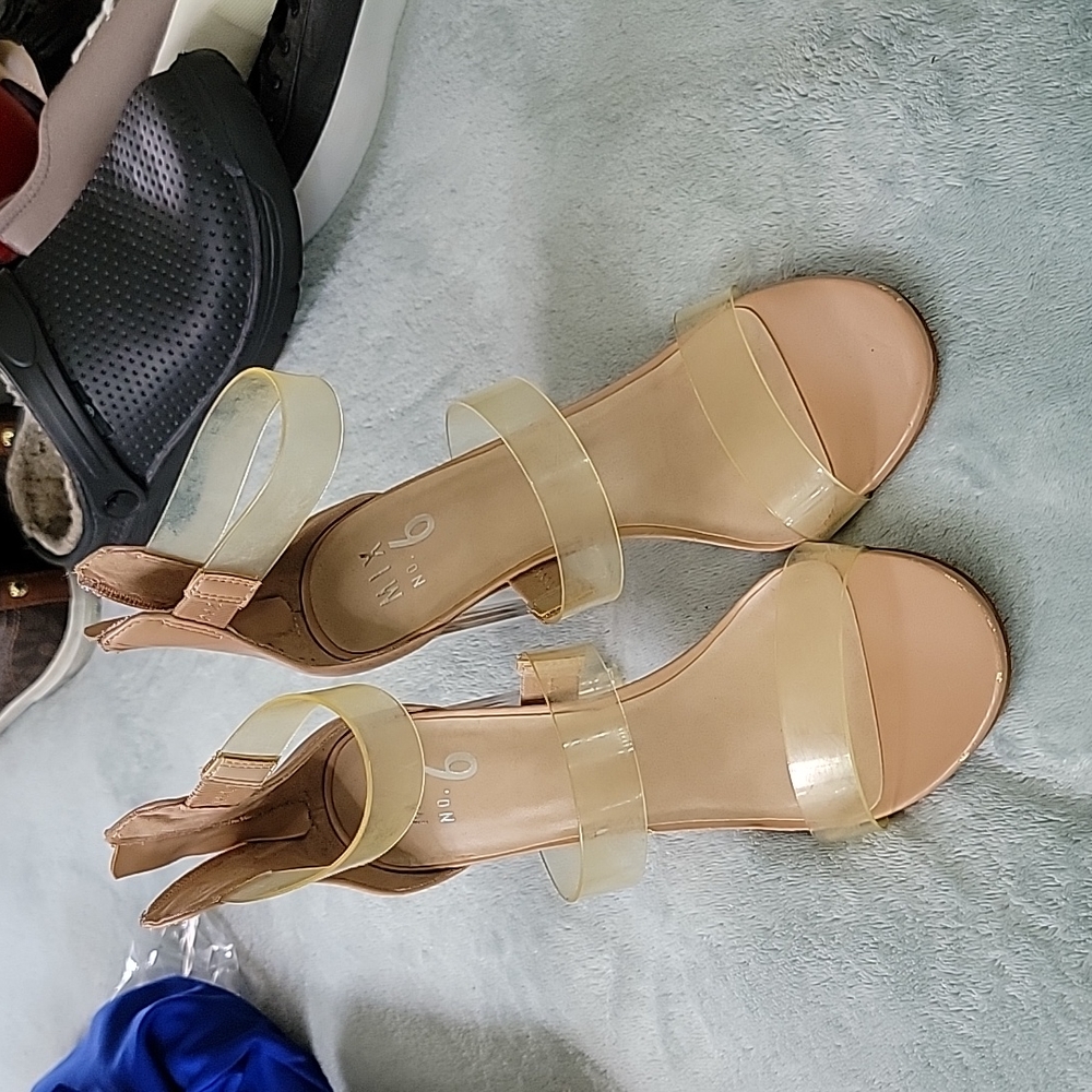 Invisible heels